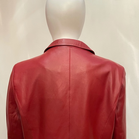 BAGATELLE Fitted Leather Jacket - Picture 7 of 10